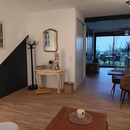 Petit Cocon Au Coeur De شقة فيشي