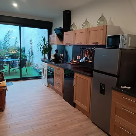 Petit Cocon Au Coeur De شقة